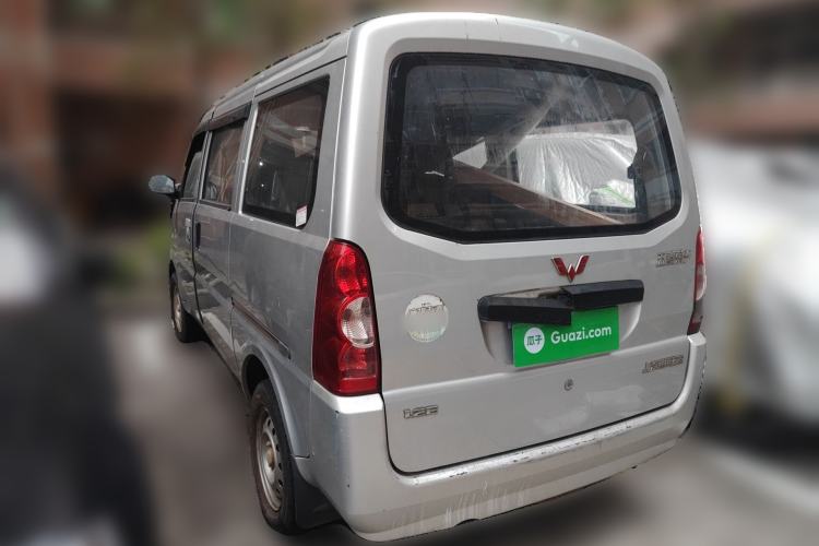 Used Wuling Rongguang 2011 1.2L Base Version

