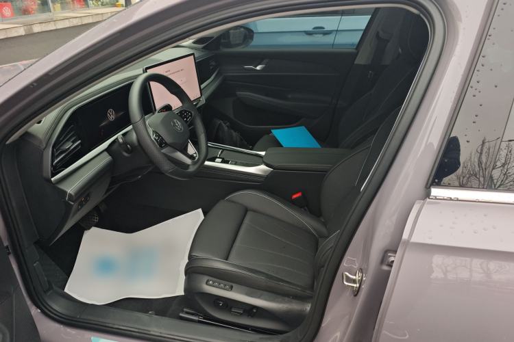 Used Volkswagen Passat 2025 Pro 380TSI Dragon Supreme Edition