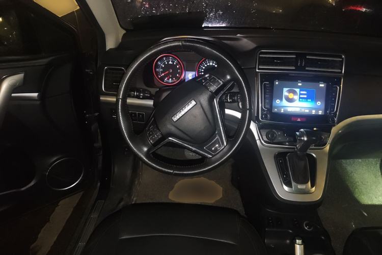 Used Haval H6 2015 Sport Edition 1.5T Automatic Two-Wheel Drive Luxury Model