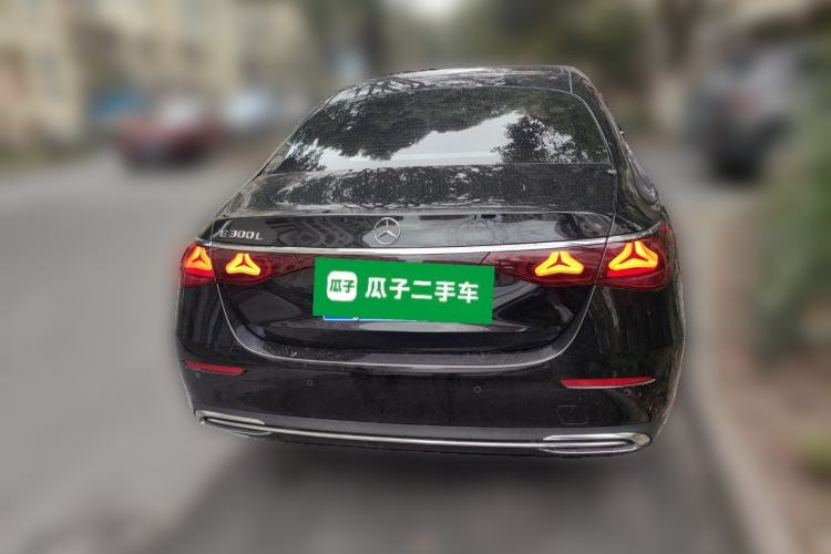 Used Mercedes-Benz E-Class 2025 Facelift E 300 L Luxury Edition
