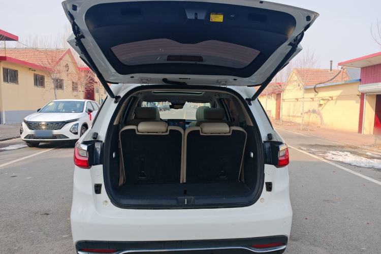 Used BYD Song MAX New Energy 2019 DM 1.5T Smart Connect Zhiyao Model 6 Seats China VI Standard