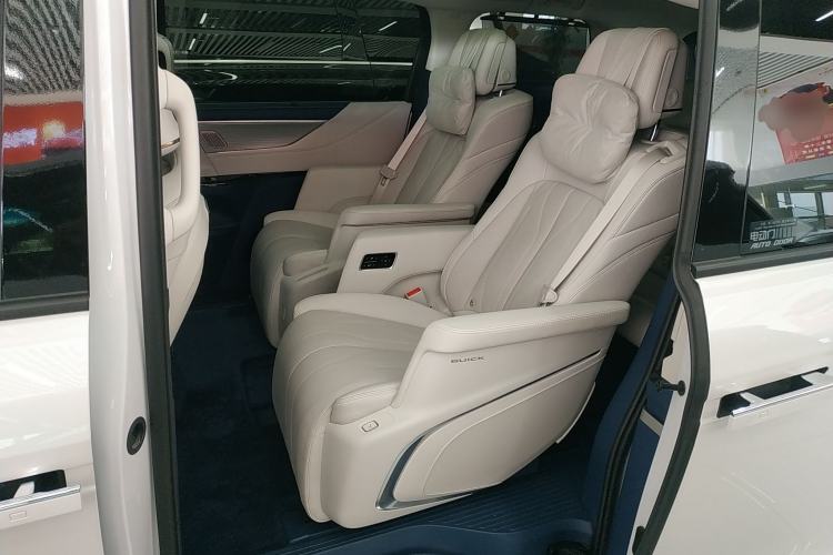 Used Buick GL8 New Energy 2024 Lu Zun Luxury Edition 7-Seater Left Rear Seat