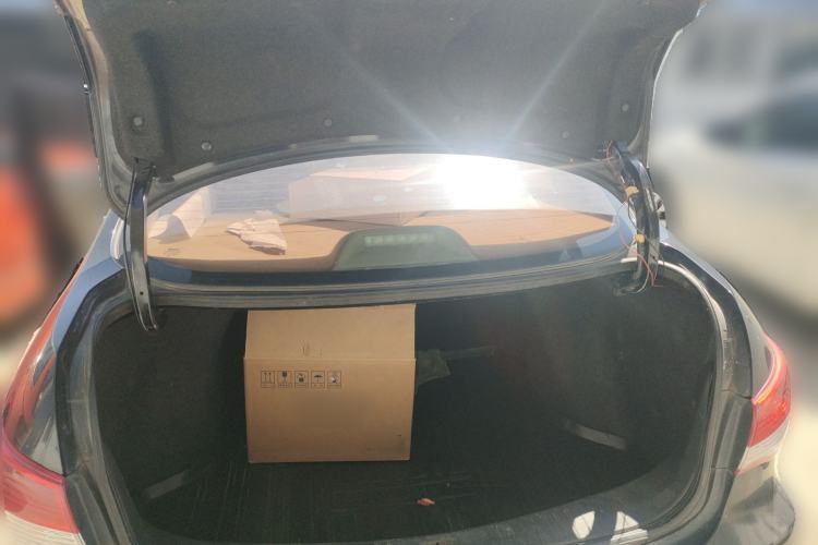 Used Nissan Sylphy 2012 Classic 1.6XE Manual Comfort Edition Trunk