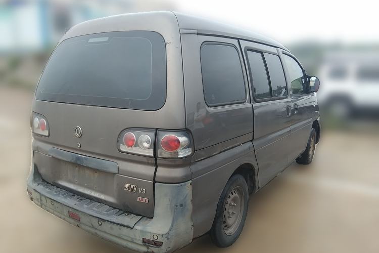 Used FORTHING Lingzhi 2016 V3 1.5L 5-Seater Special Offer Model Rear Right 45 Deg