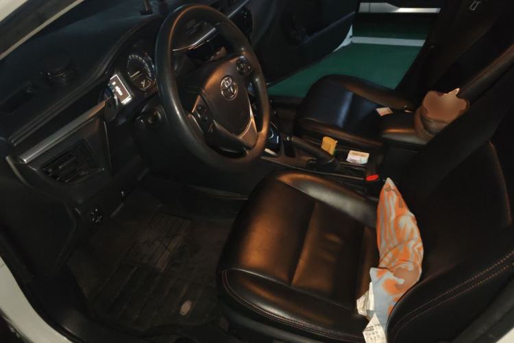 Used Toyota Levin 2016 Dual-Engine 1.8H GS E-CVT Elite Model with Sunroof
