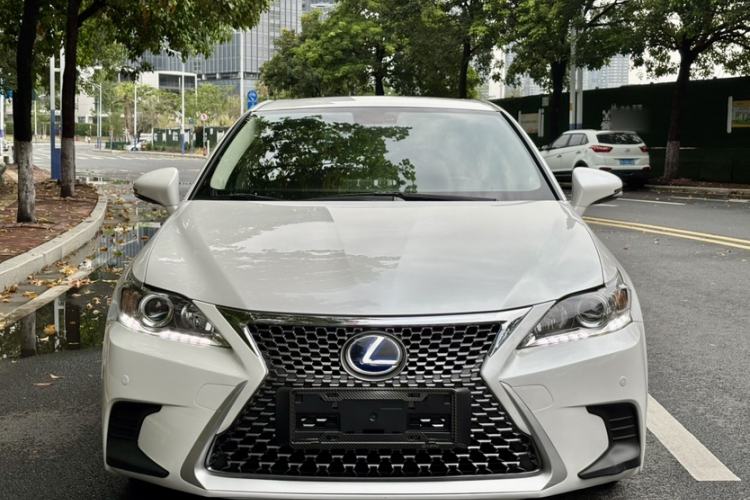 Used Lexus CT 2017 CT200h Comfort Edition Monochrome China V Standard