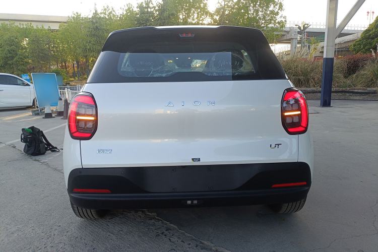 Used AION UT 2025 330 Starlight Edition