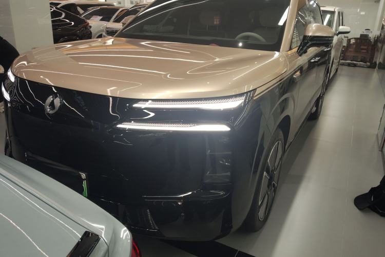 Used Denza N8L 2025 Model Flagship Model