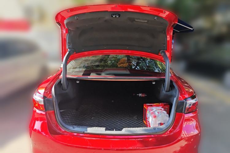 Used Mazda Atenza 2021 2.0L Blue Sky Luxury Edition