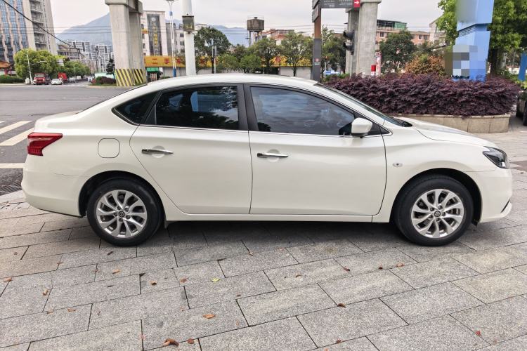 Used Nissan Sylphy 2024 Classic 1.6XL CVT Luxury Edition Exterior 6