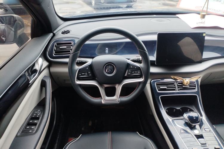 Used BYD Qin PLUS 2021 EV 400KM Luxury Model
