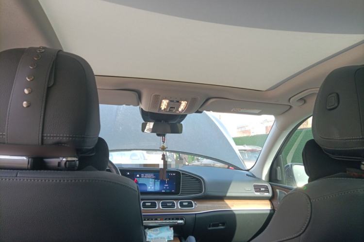 Used Mercedes-Benz GLE 2024 GLE 450 4MATIC Stylish Model Headliner