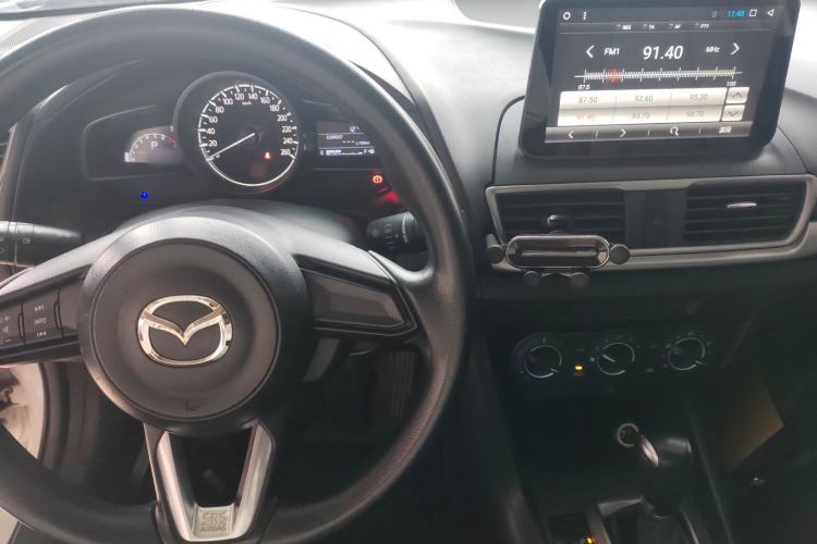 Used Mazda Mazda 3 Axela 2017 Sedan 1.5L Automatic Comfort Model Emission Standard China V
