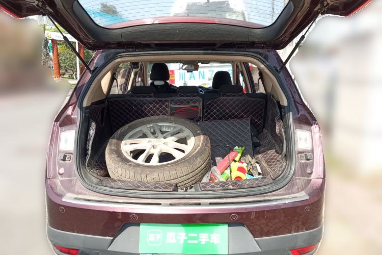 Used Baojun 560 2015 1.8L manual Comfort trim level

