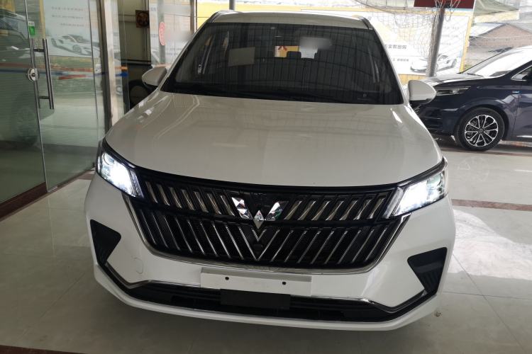 Used Wuling Jiachen 2022 1.5T Manual Light Enjoyment Dynamic Version
