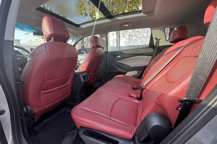 Used Chevrolet Orlando 2019 530T Automatic Mickey Custom Edition (5+2 Seats) – China V Standard
