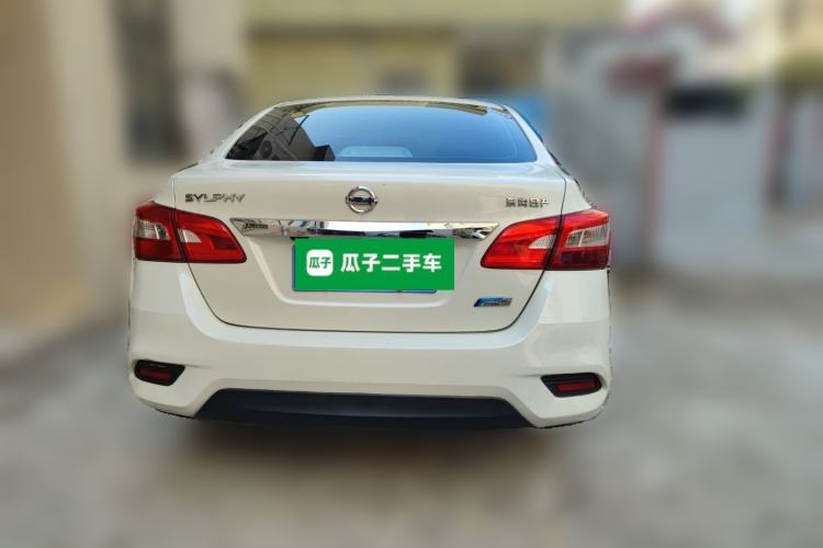 Used Nissan Sylphy 2019 1.6XV CVT Smart Connect Luxury Edition China VI Standard Rear