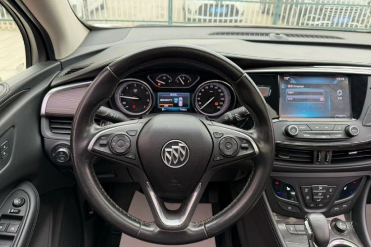 Used Buick Envision 2018 20T Two-Wheel-Drive Elite Model Interior 1