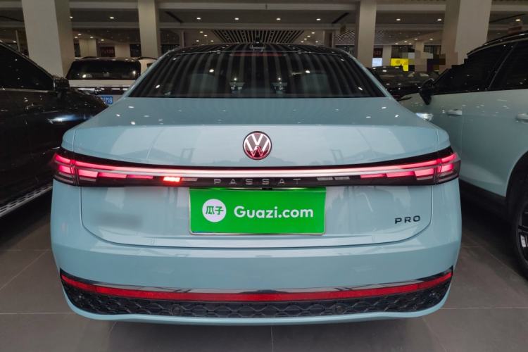 Used Volkswagen Passat 2025 Pro 380TSI Starry Dragon Luxury Edition
