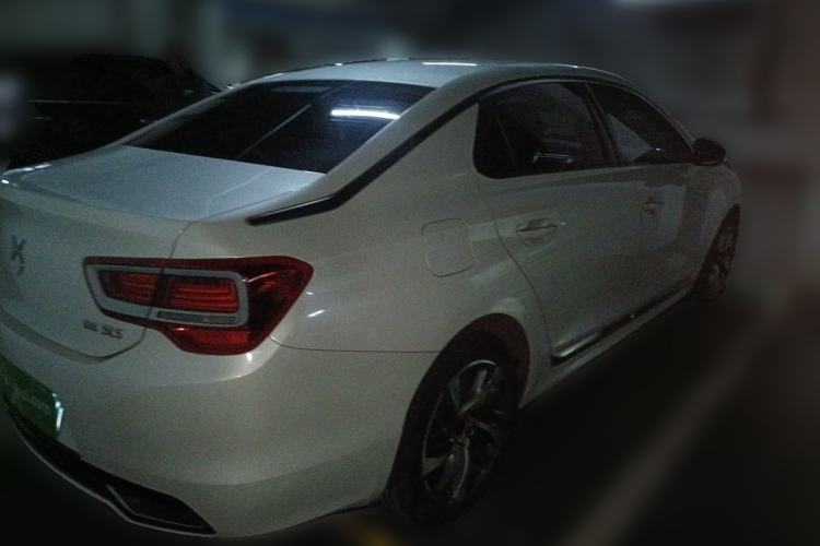 Used DS 5LS 2014 1.6T Luxury Edition THP160