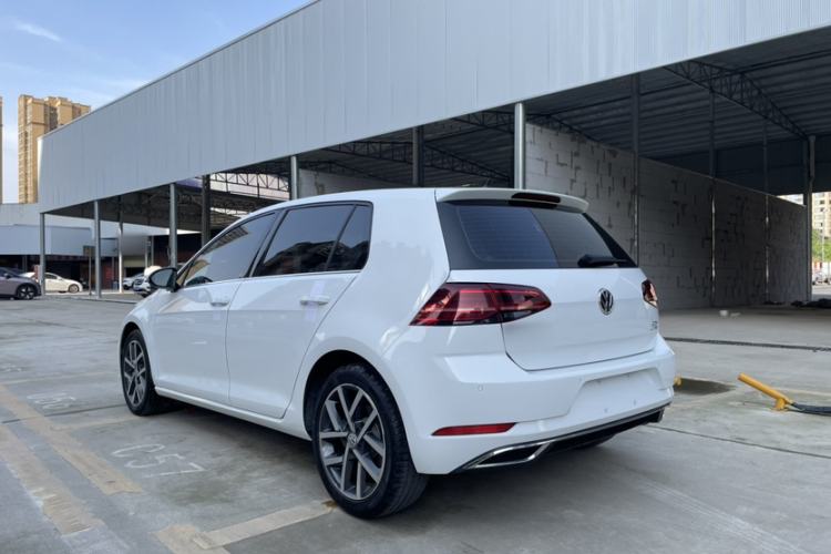 Used Volkswagen Golf 2020 Zhiai Edition 280TSI DSG Luxury Model Exterior 1