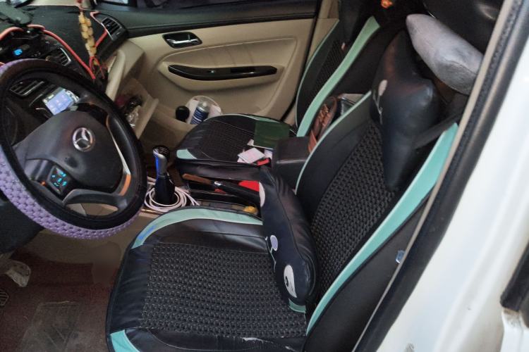 Used FAW Yingzhi 737 2015 1.5L Manual Deluxe Navigation Version Left Front Seat