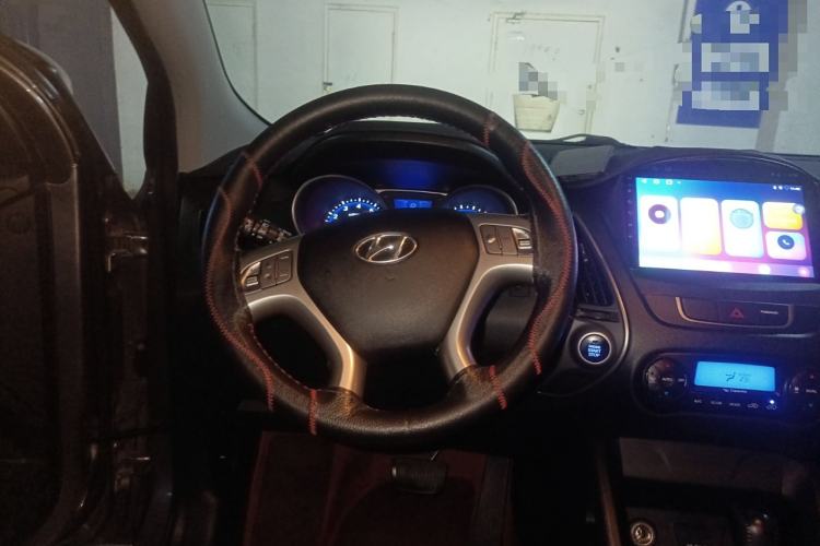 Used Hyundai ix35 2015 2.0L Automatic 2WD Smart Version China V Standard