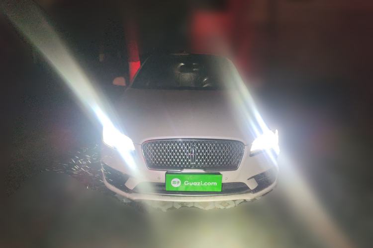 Used Lincoln MKZ 2017 2.0T Luxury Edition Front