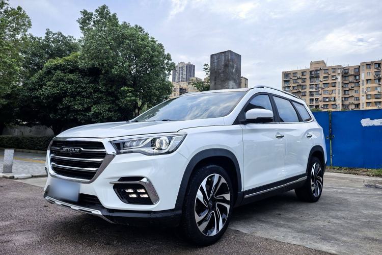 Used JETOUR X90 2019 1.5T Automatic Luxury Model 5 Seats Emission Standard China V