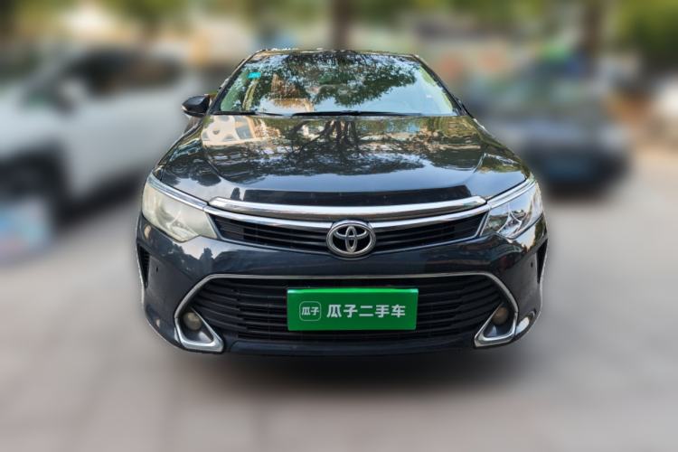 Used Toyota Camry 2016 2.0G 10th Anniversary Leading Edition
