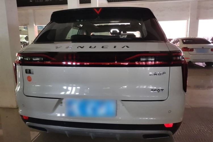 Used Venucia Star 2021 260T Automatic 48V Mild Hybrid Turbocharged Star Achieve Edition