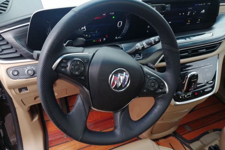 Used Buick GL8 2020 ES Land Cruiser 653T Luxury Model Steering Wheel
