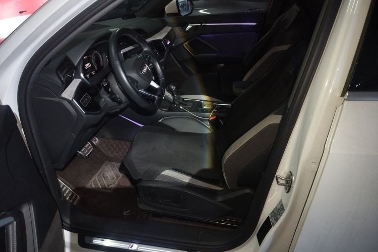 Used Audi Q3 2024 35 TFSI Fashion Dynamic Edition
