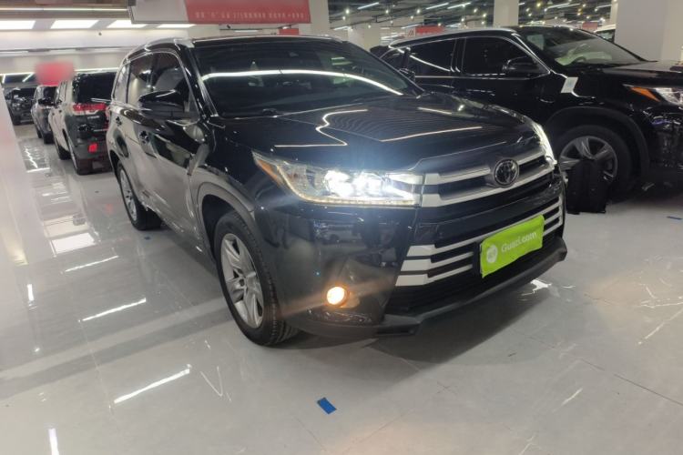 Used Toyota Highlander 2018 2.0T Four-Wheel Drive Luxury Edition 7 Seats China V Emission Standard
