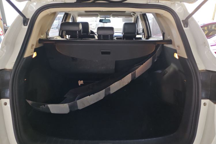 Used Dongfeng Aeolus AX7 2015 2.0L Automatic Zhiyi Trim