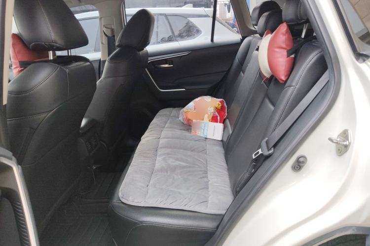 Used Toyota RAV4 2020 2.0L CVT Two-Wheel Drive Fashion Edition