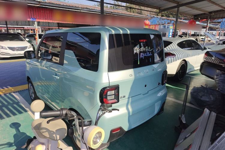 Used Geely Galaxy Panda 2024 Panda Mini 200km Endurance Bear
