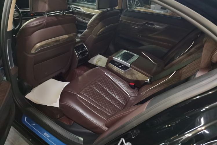 Used BMW 7 Series 2021 740Li Leading Edition Luxury Package
