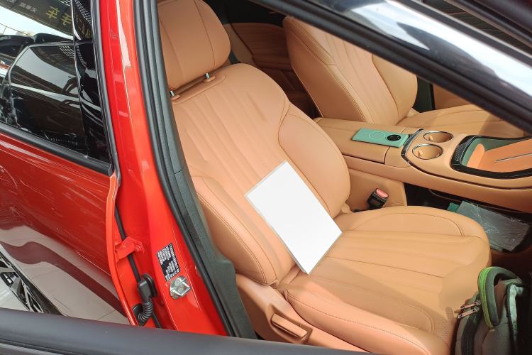 Used AION V 2024 Aion Tyrannosaurus 650 Smart Luxury Edition