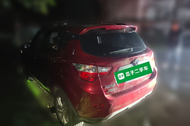 Used CHANGAN CS35 2012 1.6L Automatic Luxury Version China IV Standard