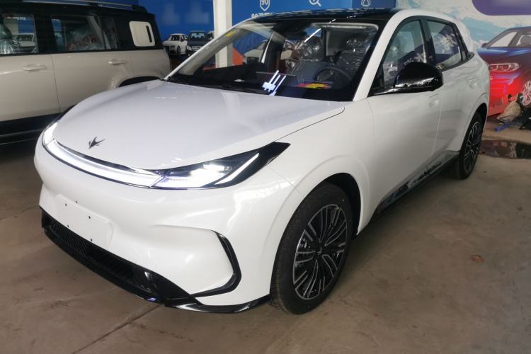 Used ARCFOX T1 2025 Model 425 PLUS