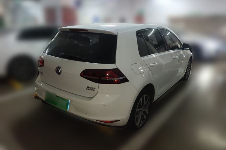 Used Volkswagen Golf 2017 230TSI Automatic Luxury Million-Vehicle Commemorative Edition
