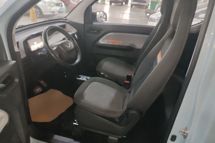 Used Wuling Hongguang MINIEV 2020 Enjoyment Model Lithium Iron Phosphate Driver Seat