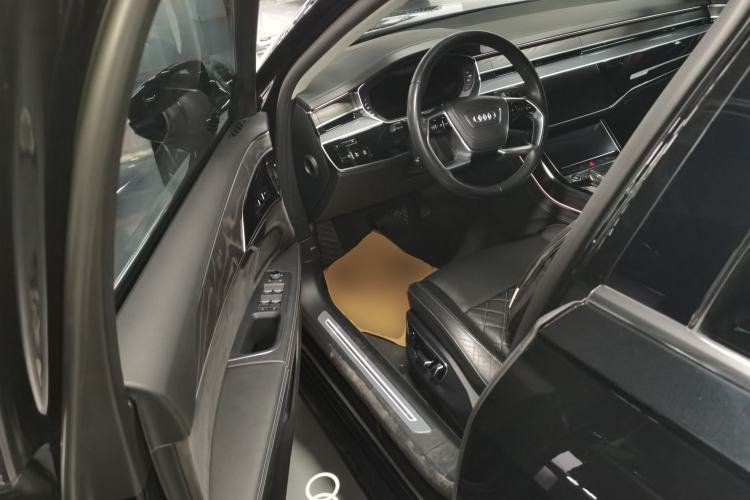 Used Audi A8 2023 A8L 50 TFSI quattro Prestige Edition
