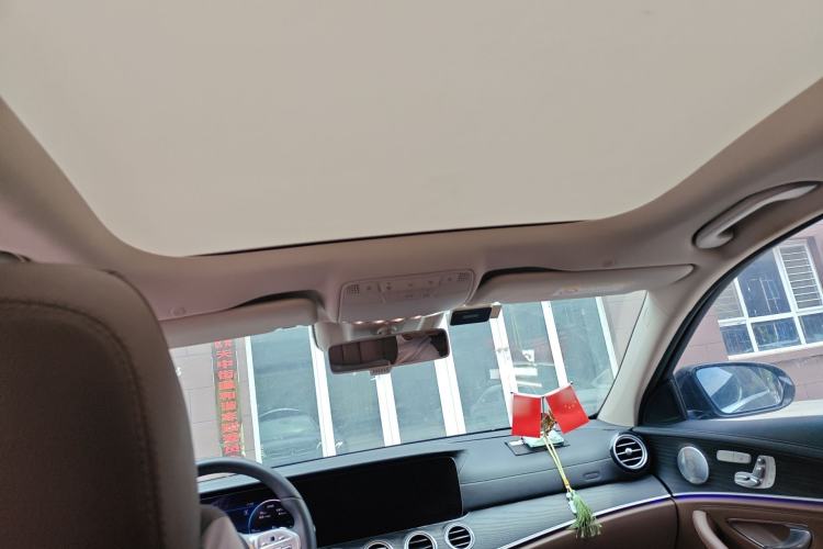 Used Mercedes-Benz E-Class 2020 Restyled E 300 L Sport Exclusive Edition Headliner