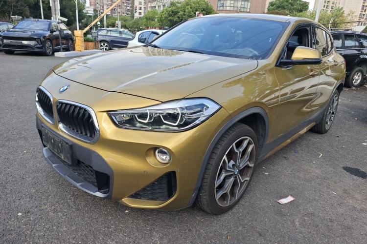 Used BMW X2 2018 sDrive25i Luxury Model with M Off-Road Package China V Emission Standard