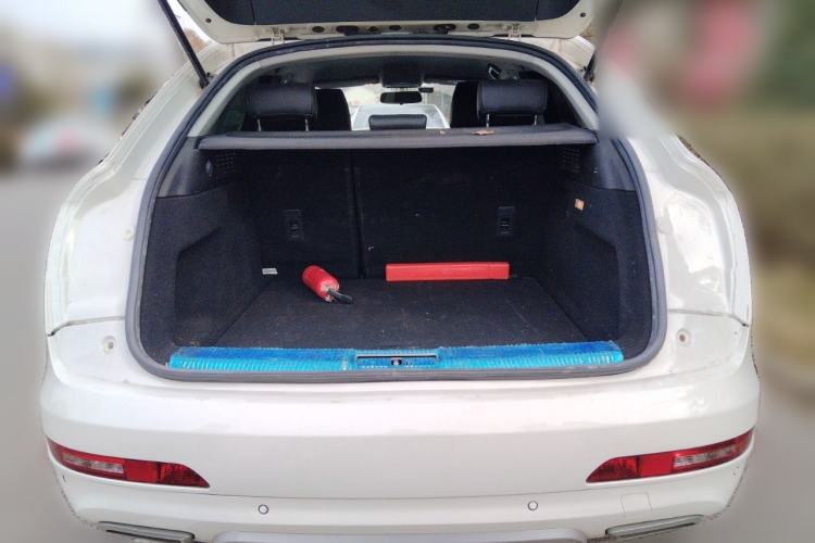 Used Zotye SR7 2016 1.5T Manual Cube Road Edition China V Standard