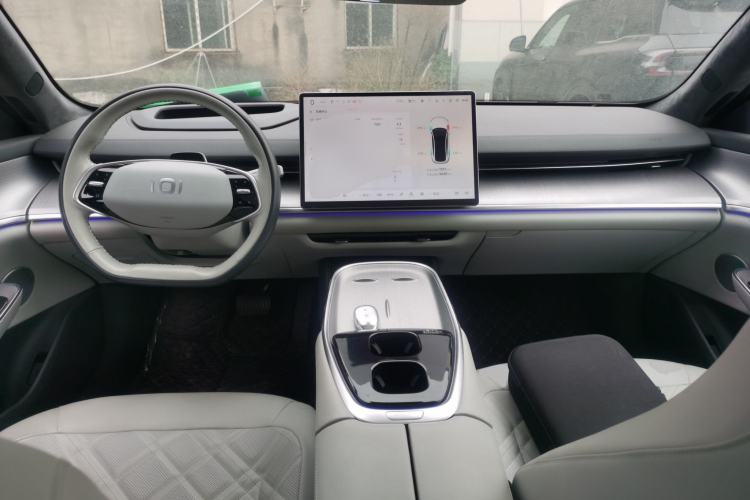 Used CHANGAN NEVO A07 2023 Range-Extended 200 Max Center Console