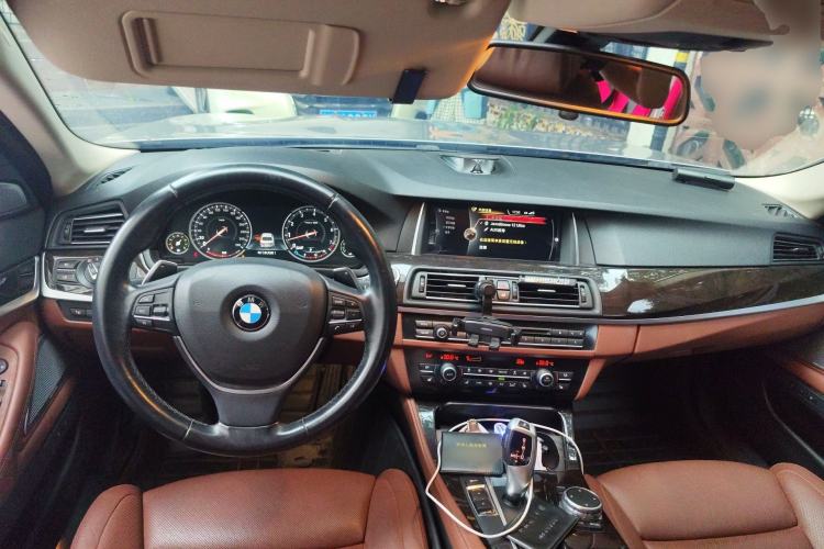 Used BMW 5 Series 2014 535Li Leading Model