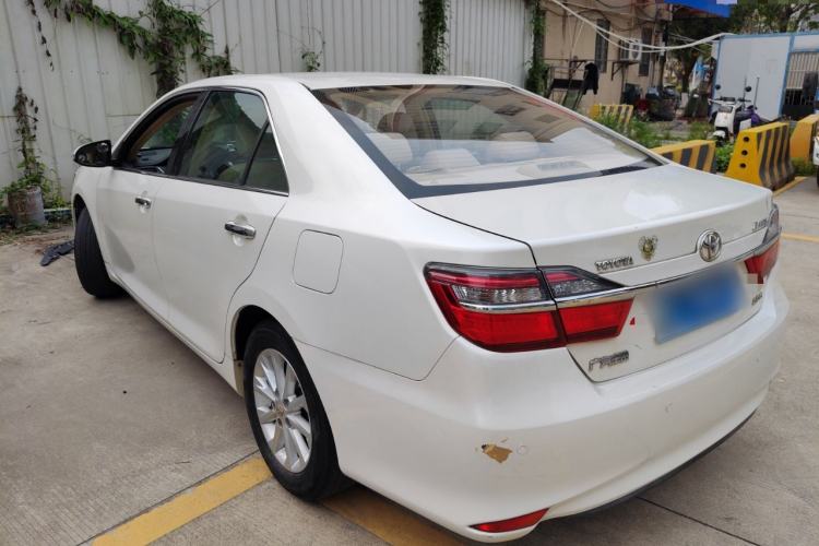 Used Toyota Camry 2015 2.0G Premier Edition Exterior 2